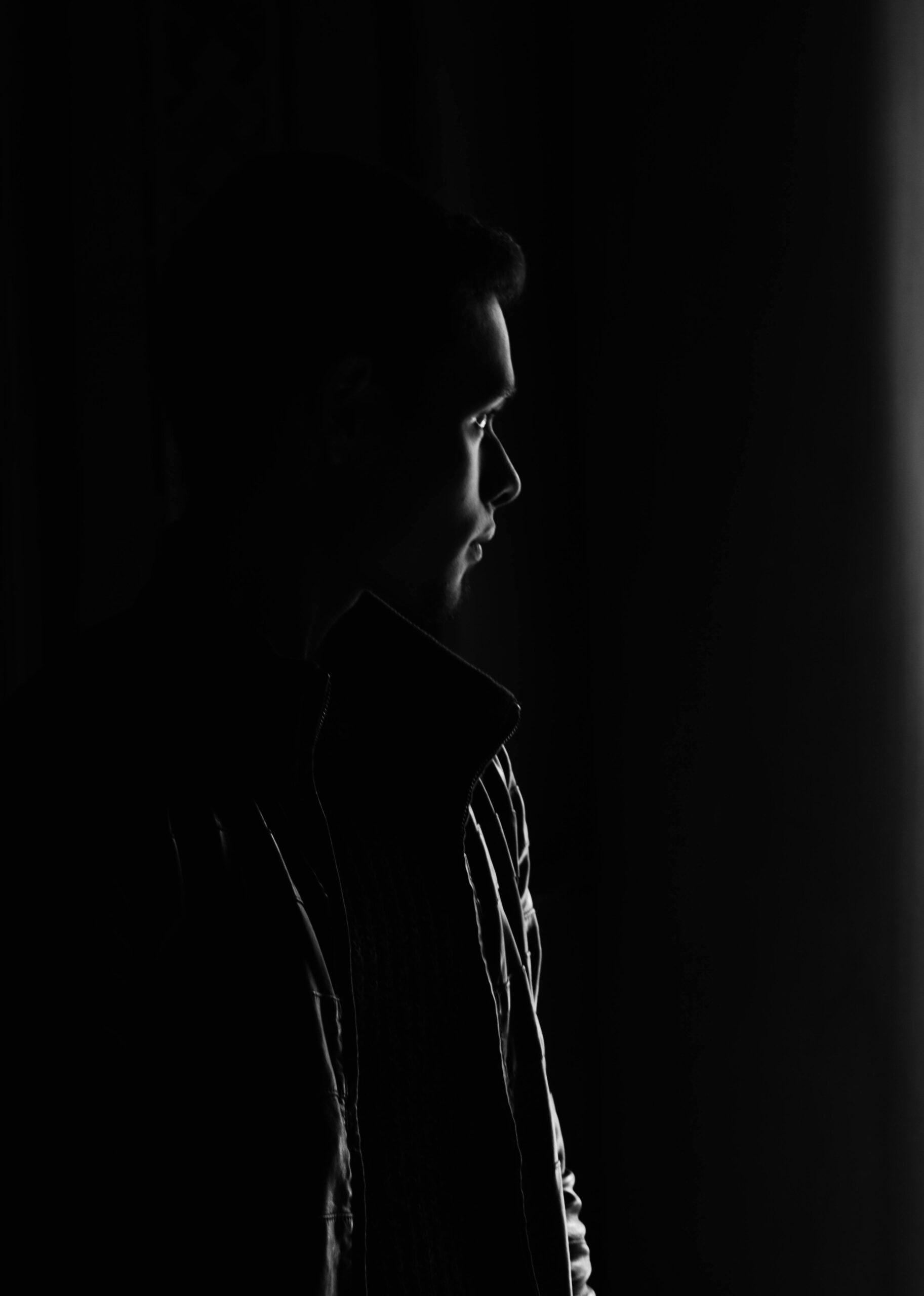 alt="Experienced digital marketer in Kerala specializing in website optimization and branding"